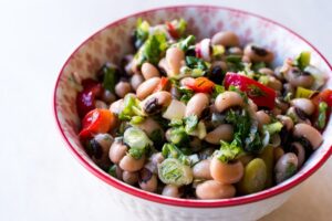 Kidney,Bean,Salad,With,Tomatoes,,Parsley,And,Dill,/,Borulce